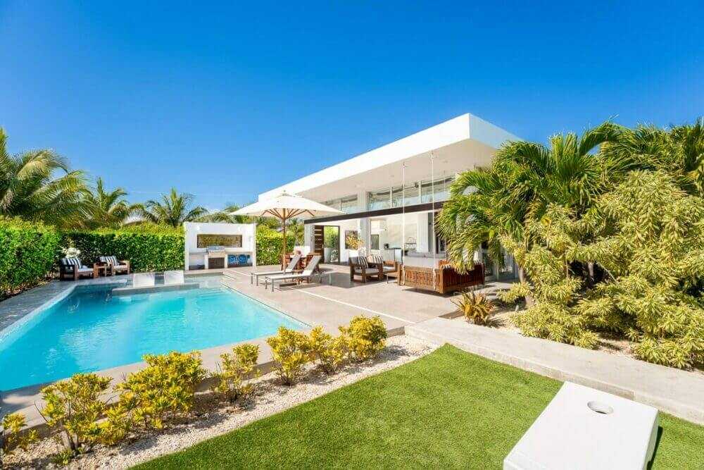 Family Beachside Vacation Villa,ResortAmenities v8 Main Image