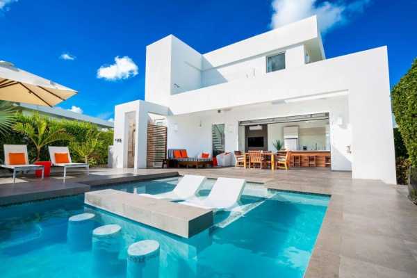 Villa 3 – Perfect for 2 romantic couples